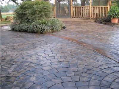 PARDOSELI INDUSTRIALE ,ELICOPTERIZATE,FINISATE,BETON AMPRENTAT
